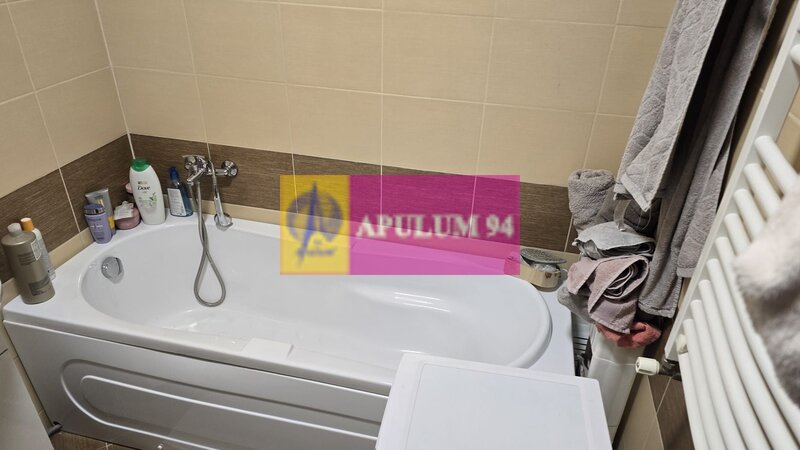 Apartament 2 camere 44mp +curte 22mp zona Metrou Aparatori - Leonida